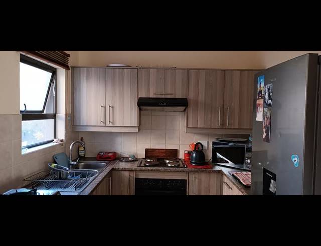 2 BEDROOM PROPERTY TO RENT IN HELDERKRUIN